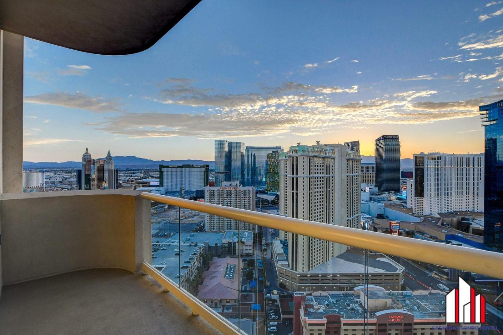 Mgm Signature-30-705 F1 Track & Strip View Balcony Лас-Вегас Экстерьер фото